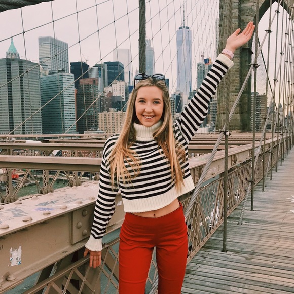 Meet your Posher, Aally - Picture 1 of 1